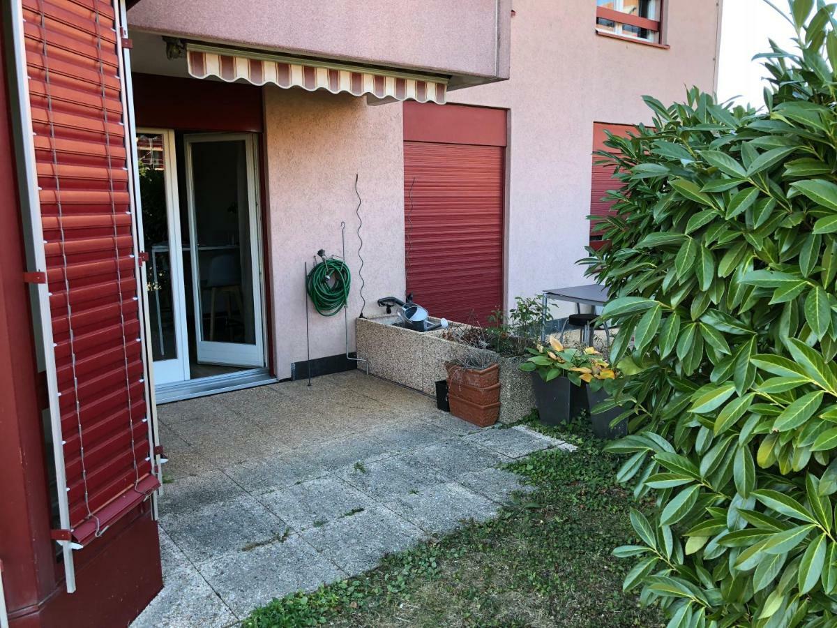 Large Studio Near Epfl And Lausanne City Center Ecublens  エクステリア 写真